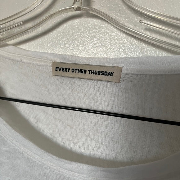 Every Other Thursday Men’s White Long Sleeve Shirt Casual Lightweight USA M - Picture 3 of 6